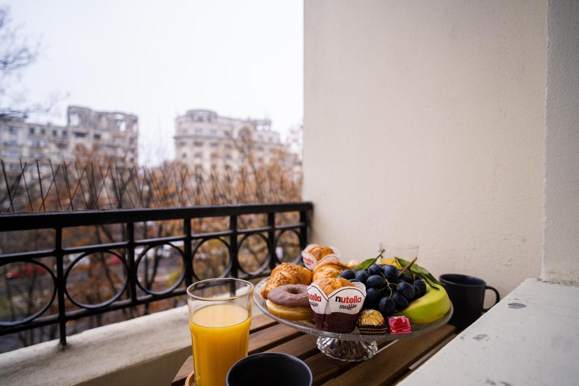 Top Location - Contemporary Parliament View - 2Br Bukares Bagian luar foto