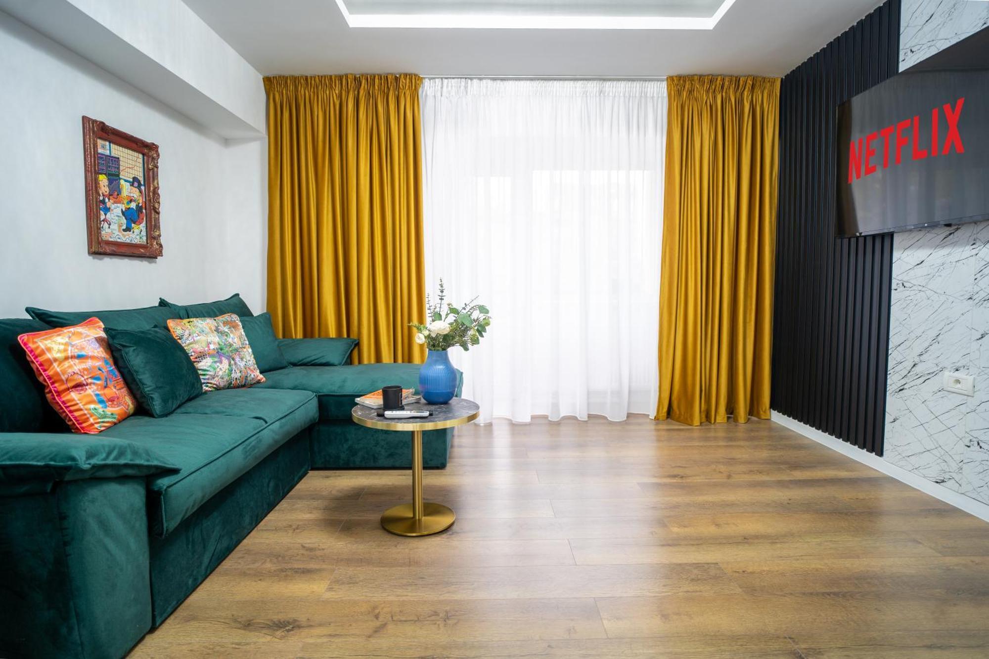 Top Location - Contemporary Parliament View - 2Br Bukares Bagian luar foto